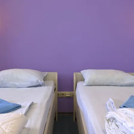 Hostal Yak Olympic *